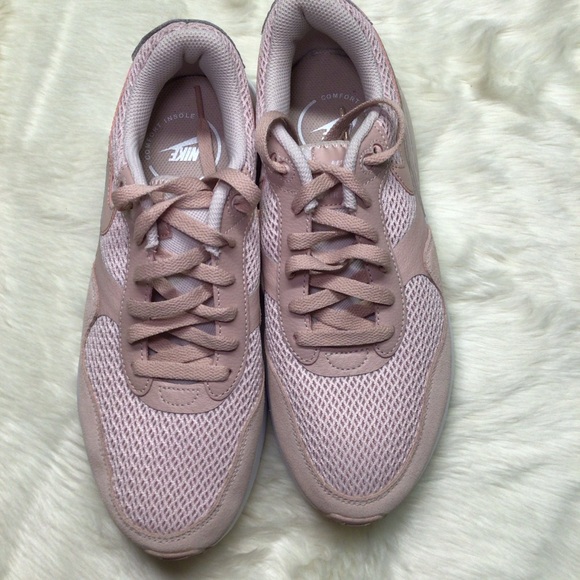 Nike Women's Air Max SYSTM Shoes 'Rose Pink' size 9.5 like new - Picture 2 of 5